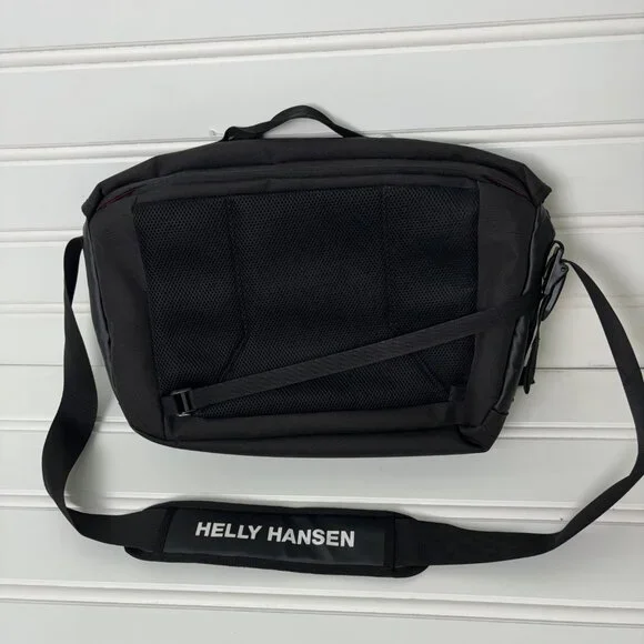 Helly Hansen Black Messenger Bag  Adjustable Shoulder Strap Broken Back Zipper - Picture 6 of 16